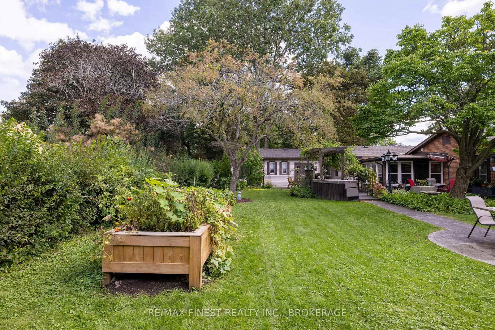 4443 Bath Road • Loyalist, ON photo 35