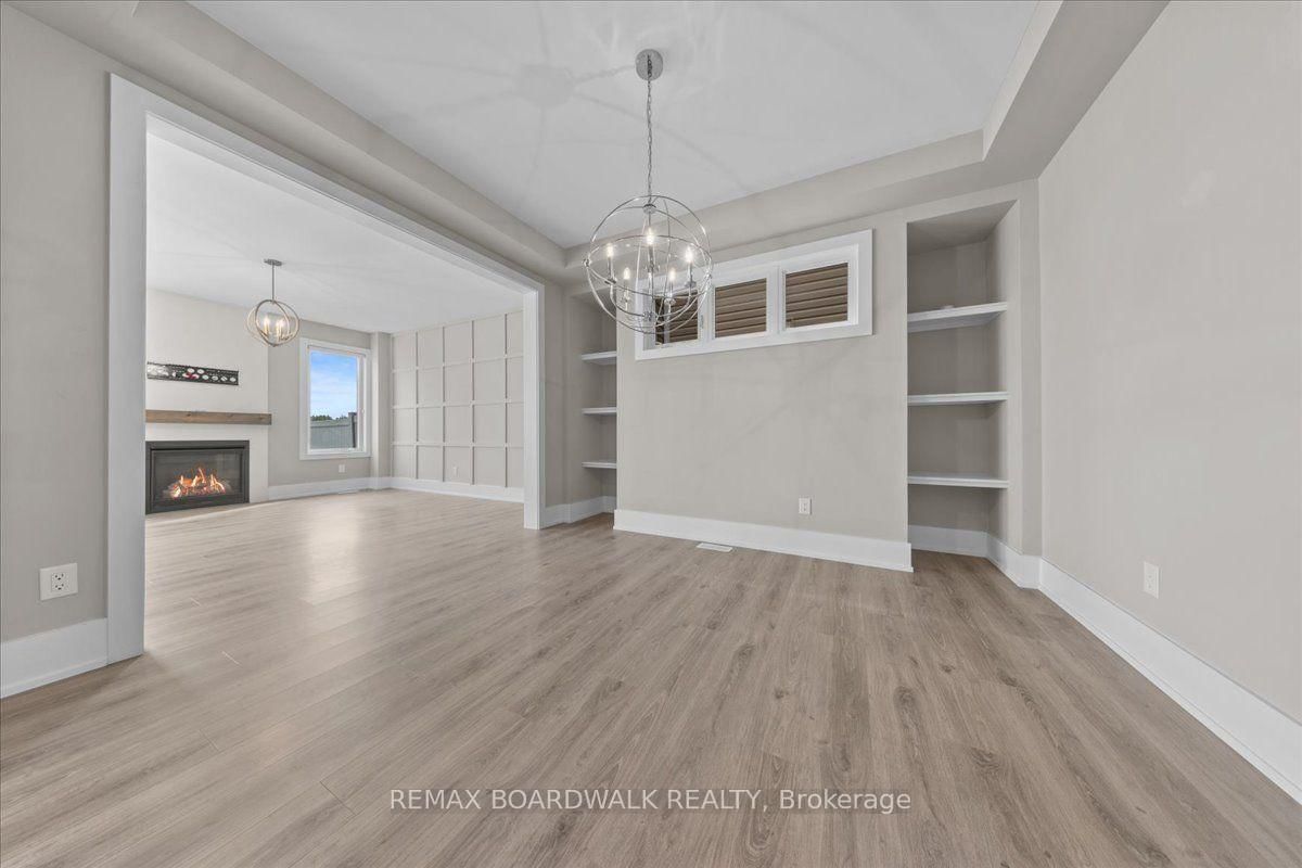 343 SWEETCLOVER Way • Ottawa, ON photo 8