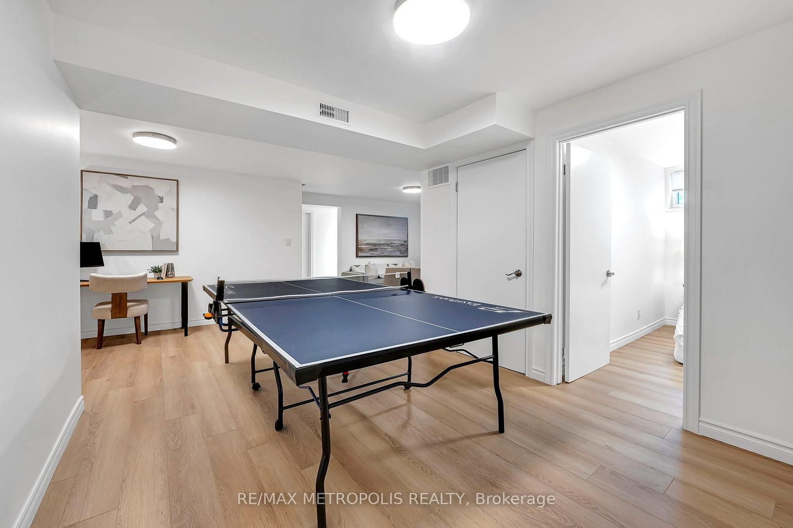 598 Black Oak Crescent • Waterloo, ON photo 33