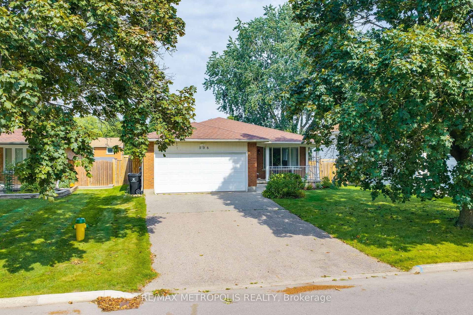 598 Black Oak Crescent • Waterloo, ON photo 42