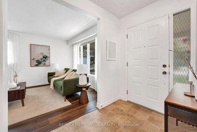 598 Black Oak Crescent • Waterloo, ON photo 6