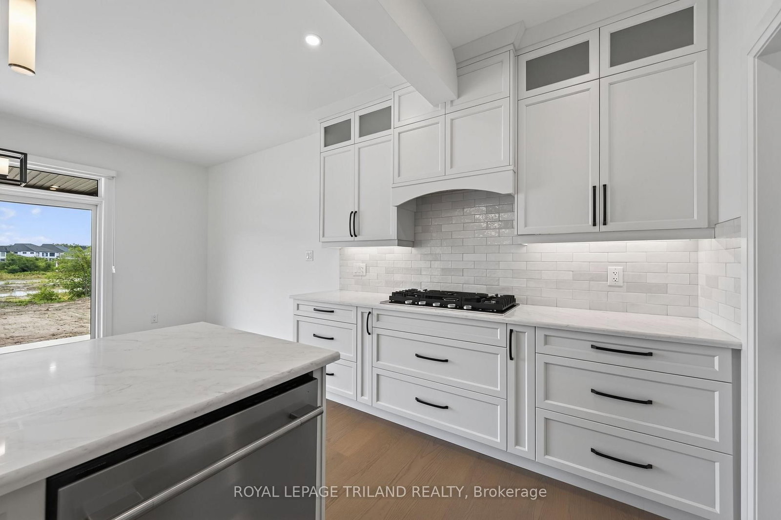 6777 Heathwoods Avenue • London South, ON photo 15