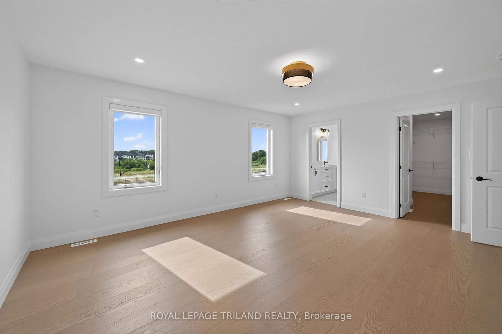 6777 Heathwoods Avenue • London South, ON photo 20