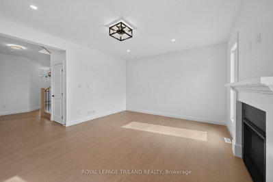6777 Heathwoods Avenue • London South, ON photo 8