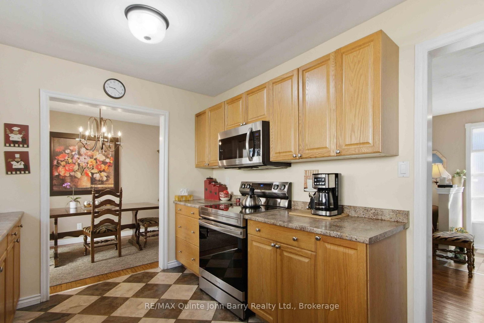 1 Parkside Drive • Quinte West, ON photo 14