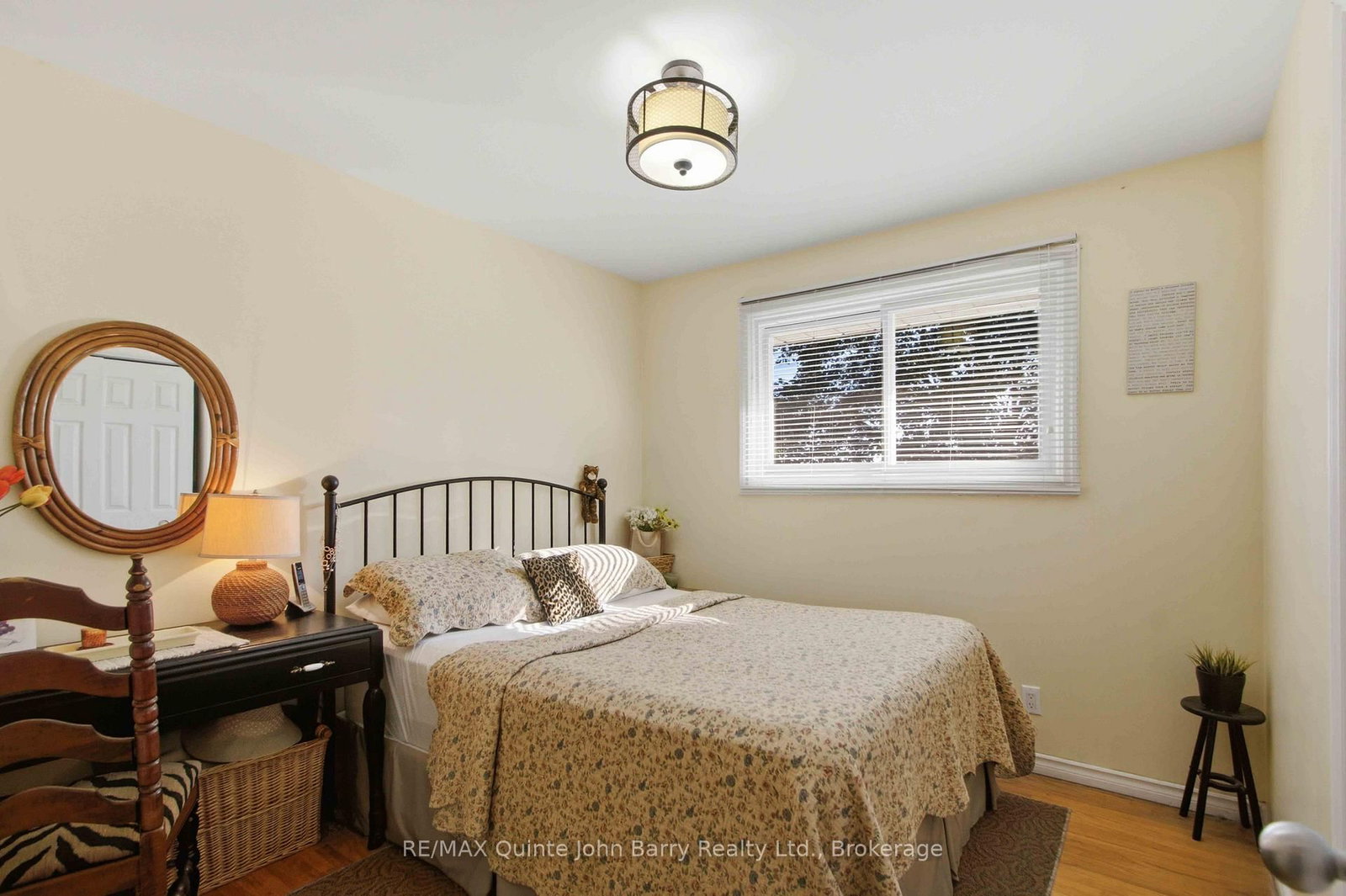 1 Parkside Drive • Quinte West, ON photo 19