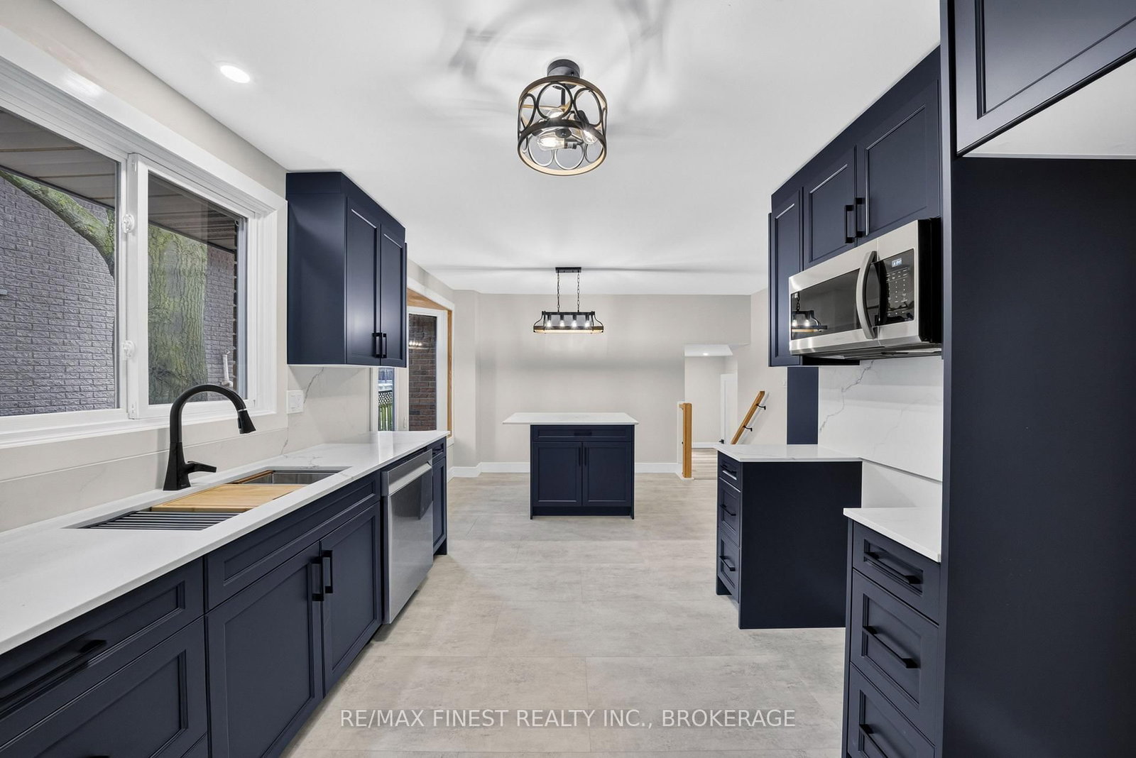 530 Roosevelt Drive • Kingston, ON photo 11