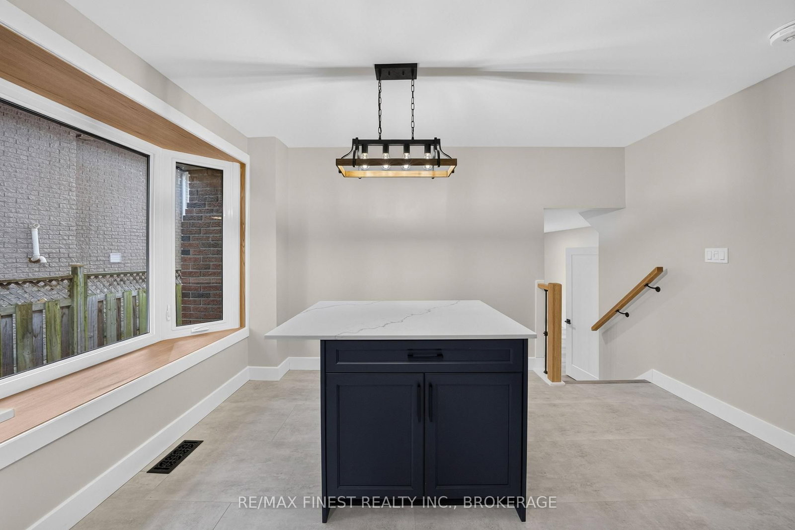 530 Roosevelt Drive • Kingston, ON photo 14