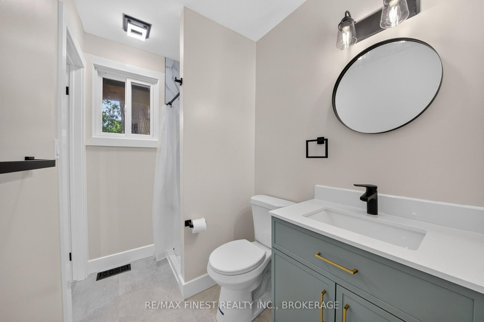 530 Roosevelt Drive • Kingston, ON photo 23