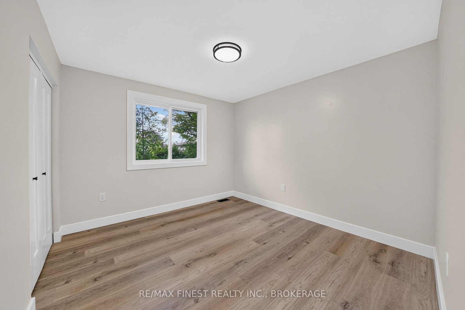 530 Roosevelt Drive • Kingston, ON photo 34