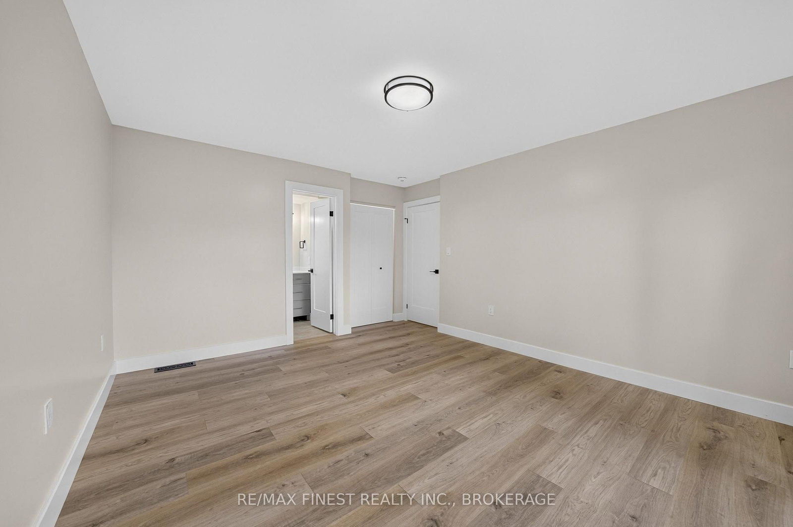 530 Roosevelt Drive • Kingston, ON photo 37