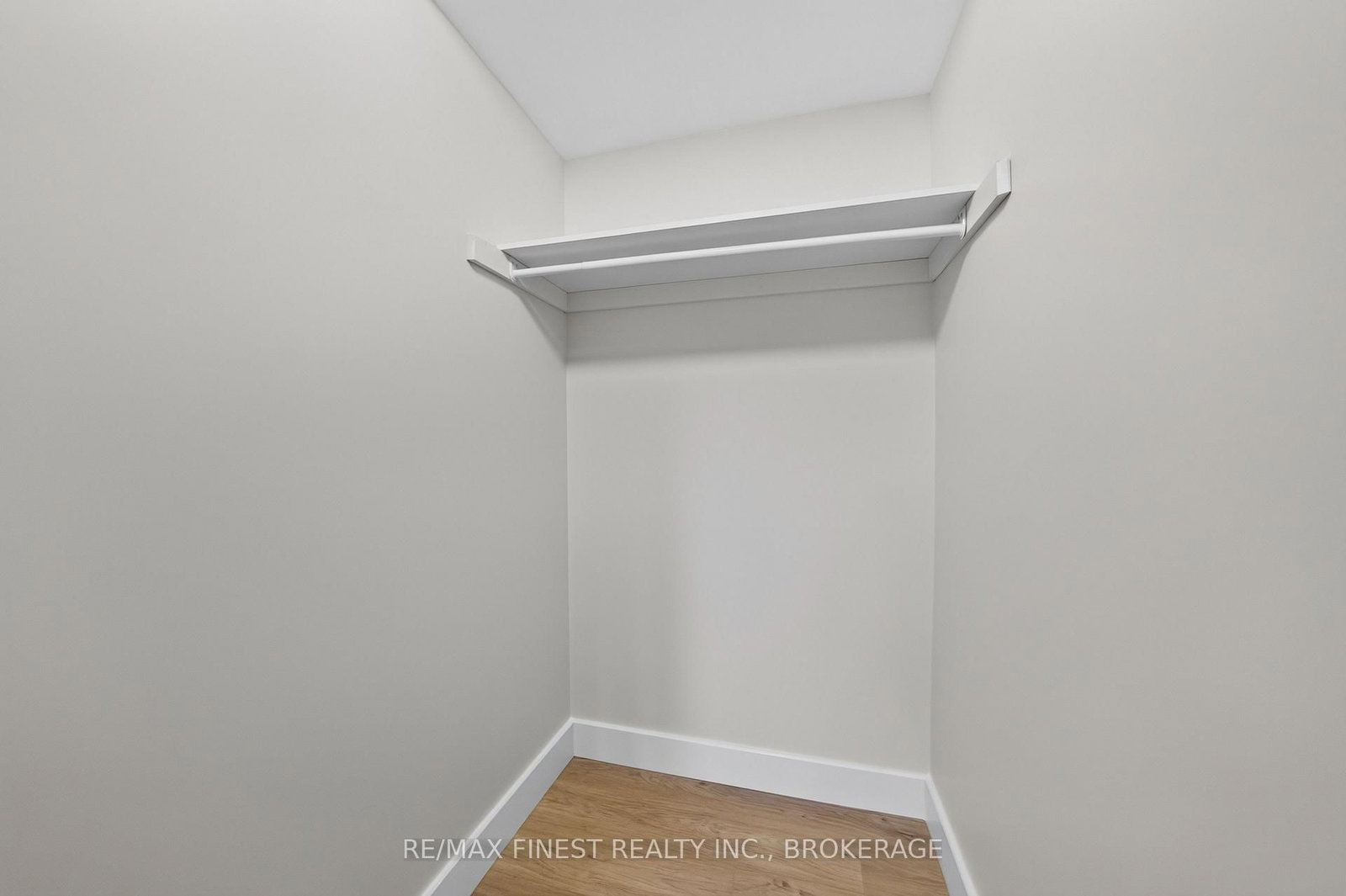 530 Roosevelt Drive • Kingston, ON photo 38