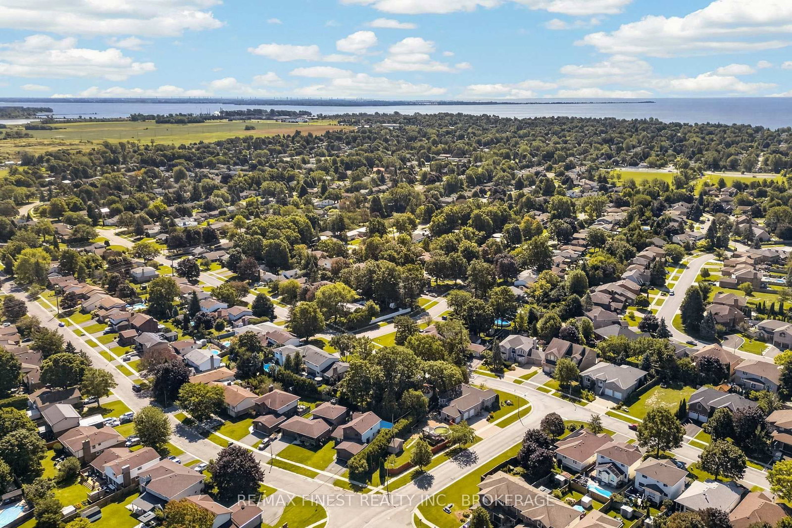 530 Roosevelt Drive • Kingston, ON photo 46