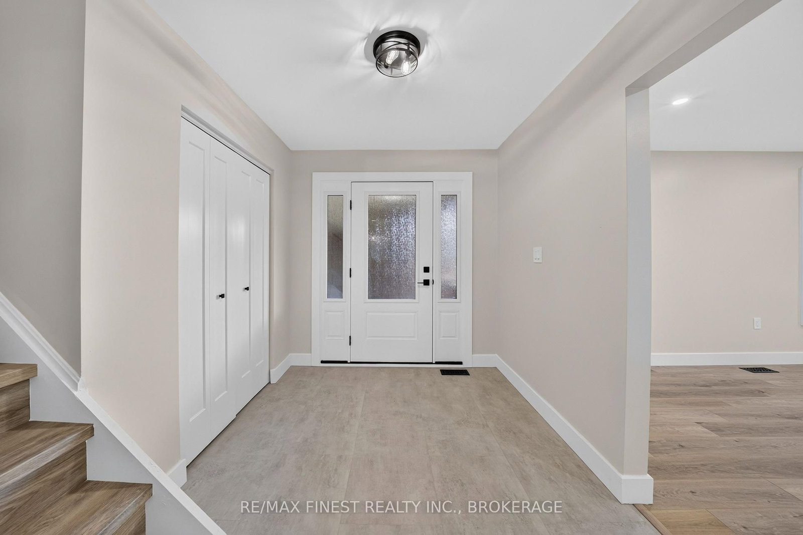 530 Roosevelt Drive • Kingston, ON photo 5