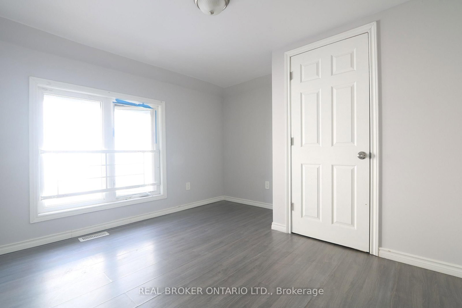 4424 Ellis Street • Niagara Falls, ON photo 12