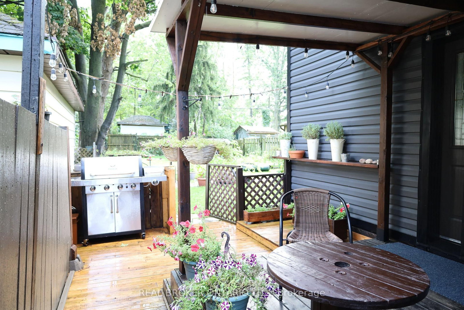 4424 Ellis Street • Niagara Falls, ON photo 16