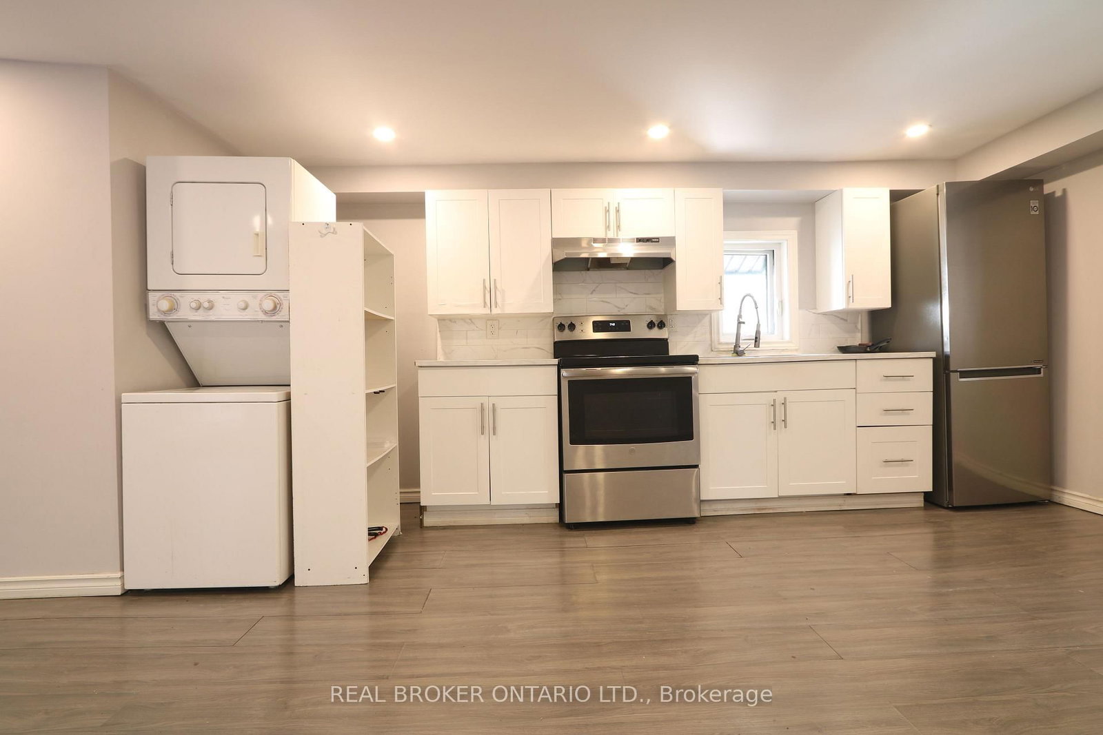 4424 Ellis Street • Niagara Falls, ON photo 9