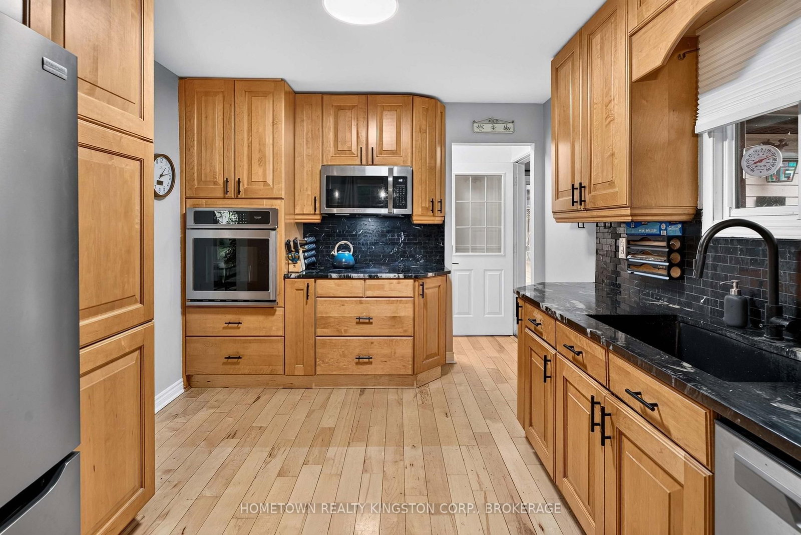 60 Guthrie Drive • Kingston, ON photo 6
