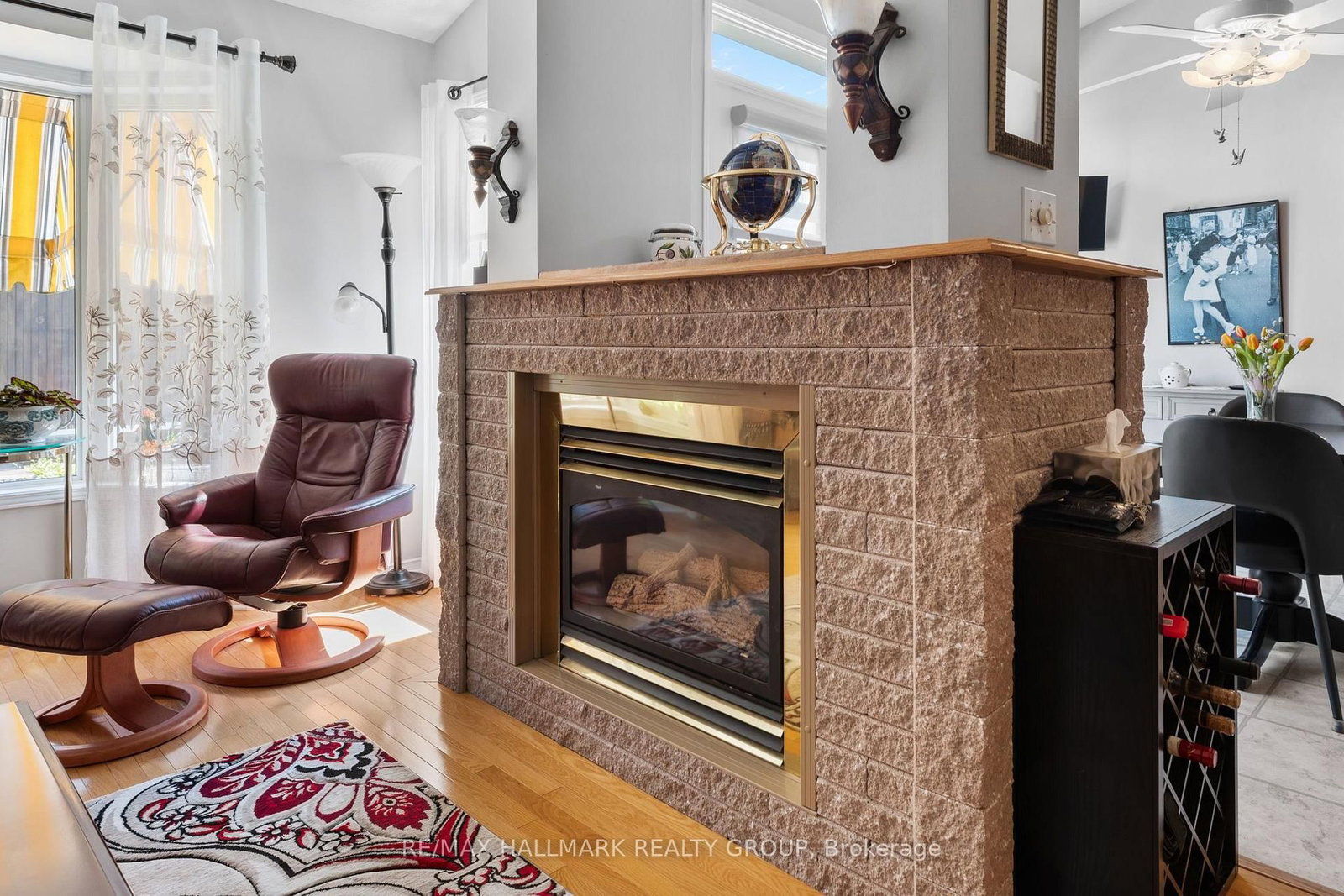 2093 AUBURN RIDGE Drive • Orleans, ON photo 11