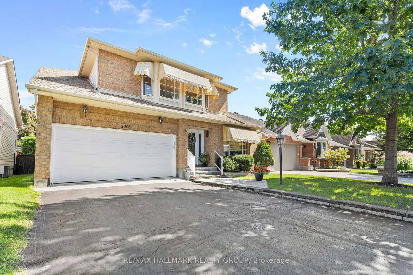2093 AUBURN RIDGE Drive, Orleans, ON — photo 2