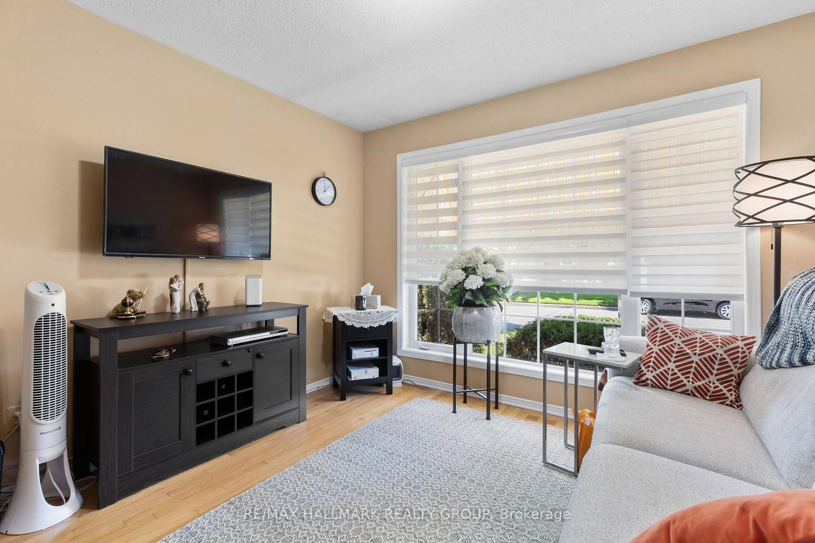 2093 AUBURN RIDGE Drive • Orleans, ON photo 25