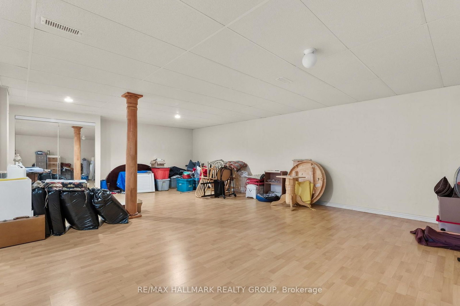 2093 AUBURN RIDGE Drive • Orleans, ON photo 36