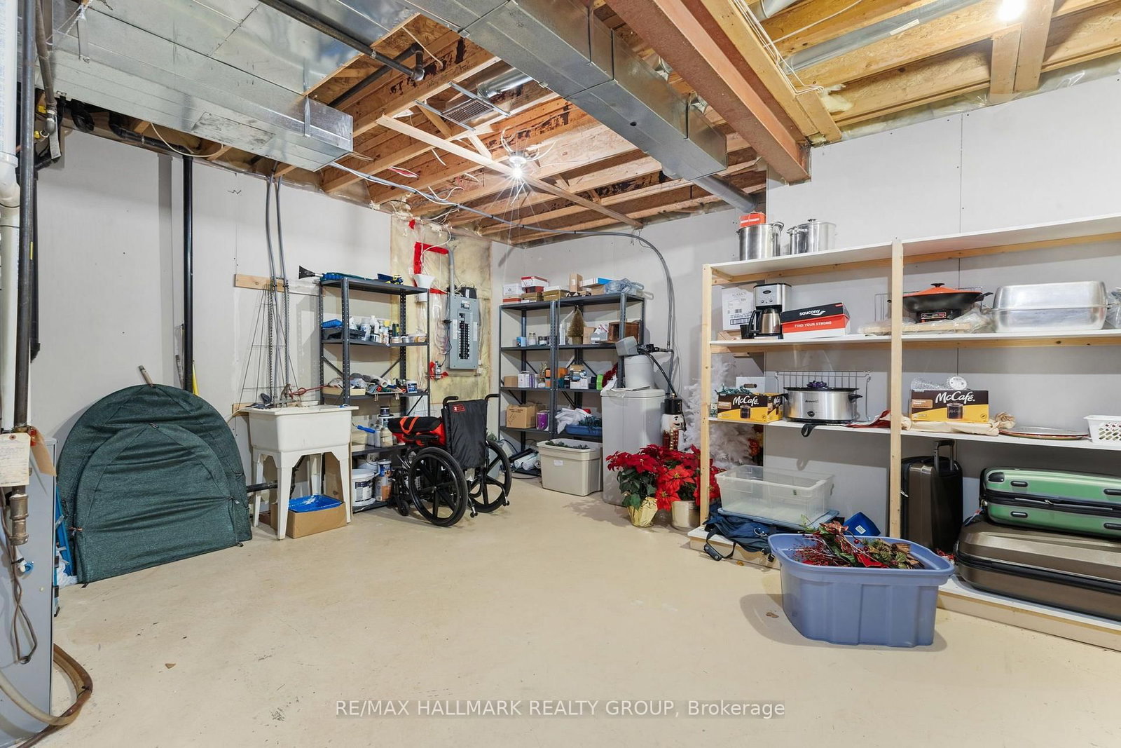 2093 AUBURN RIDGE Drive • Orleans, ON photo 39
