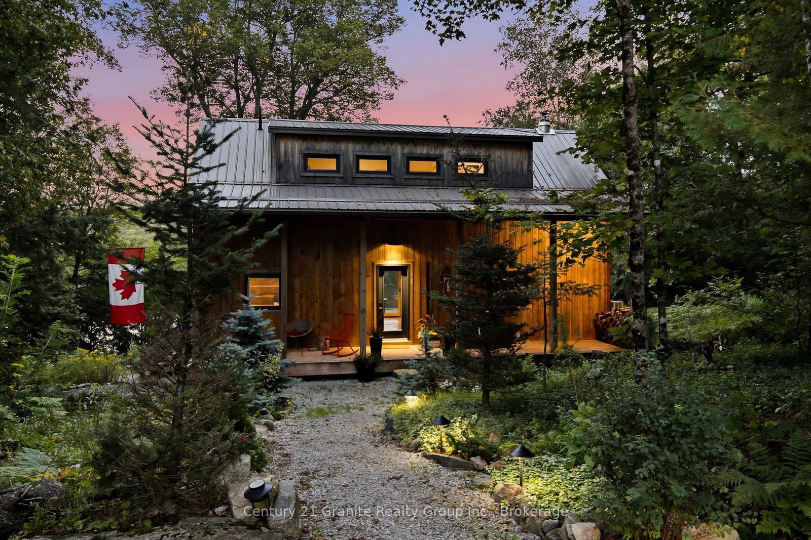1093 Liswood Road • Dysart et al, ON photo 1
