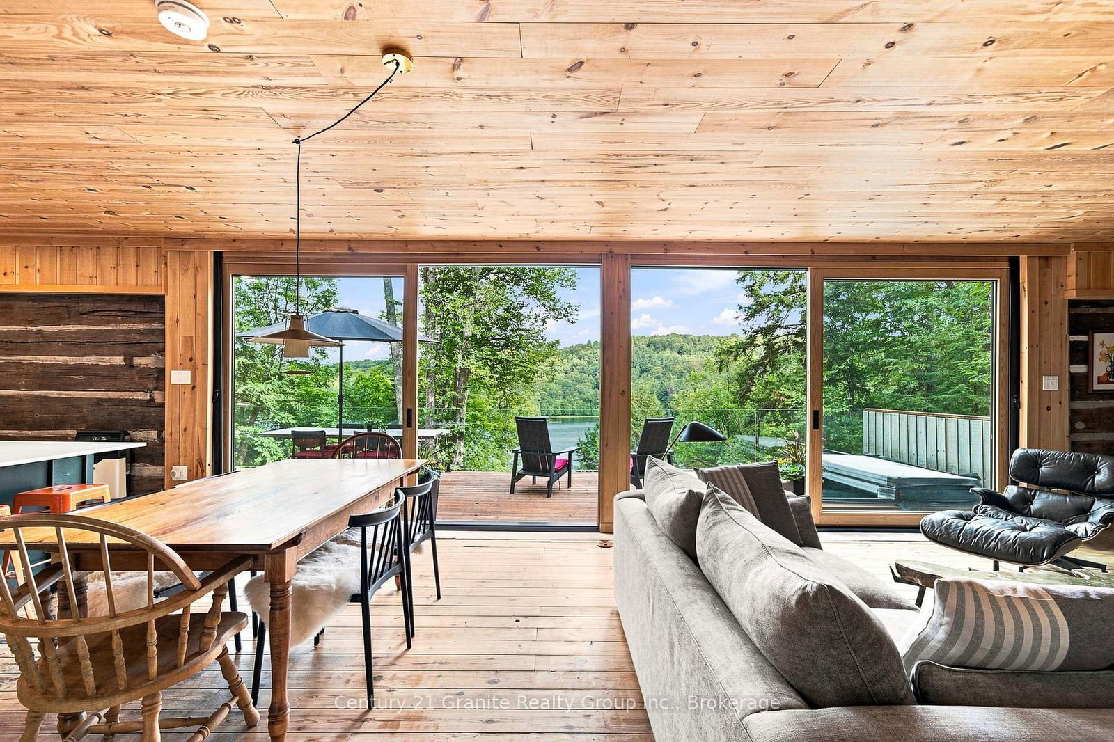 1093 Liswood Road • Dysart et al, ON photo 11