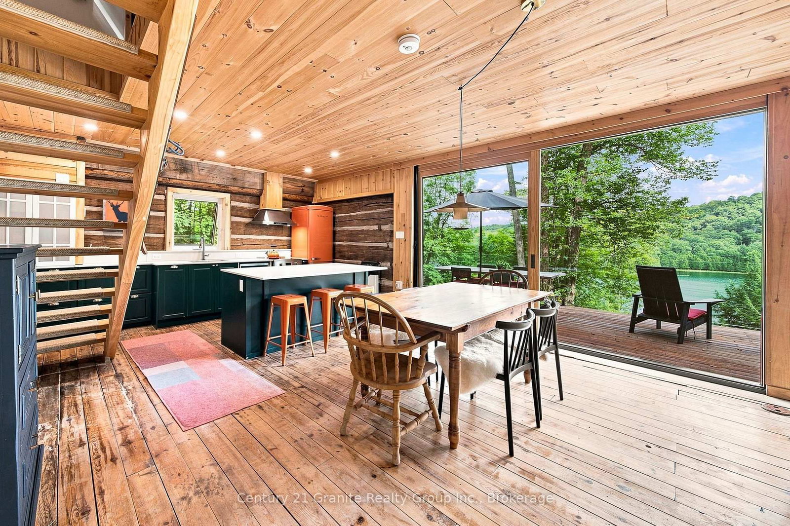 1093 Liswood Road • Dysart et al, ON photo 12