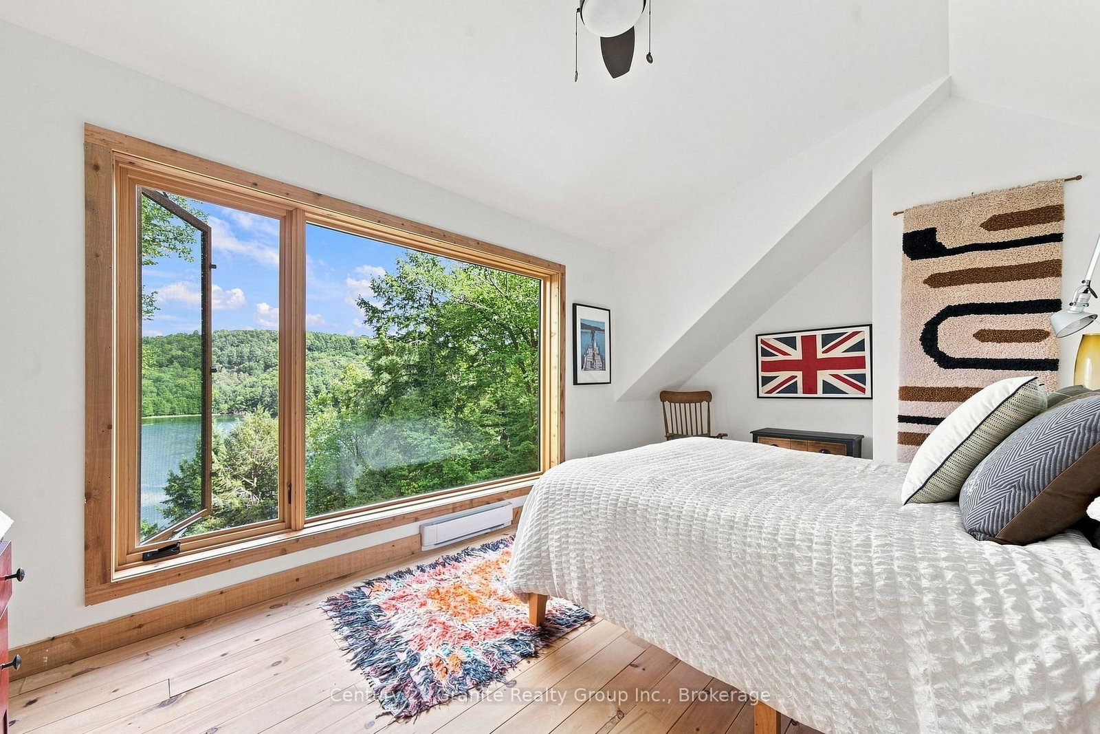1093 Liswood Road • Dysart et al, ON photo 22