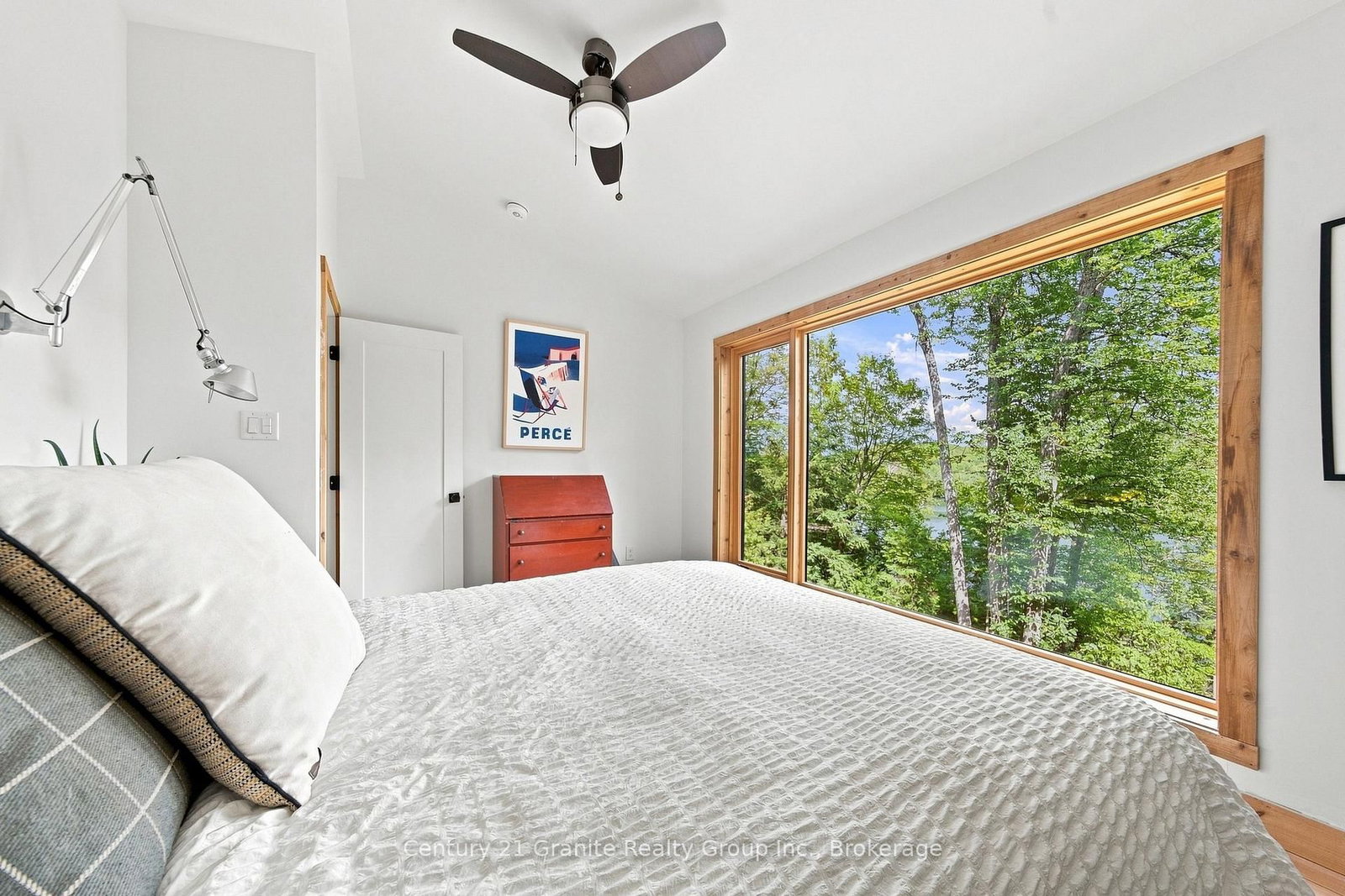 1093 Liswood Road • Dysart et al, ON photo 23