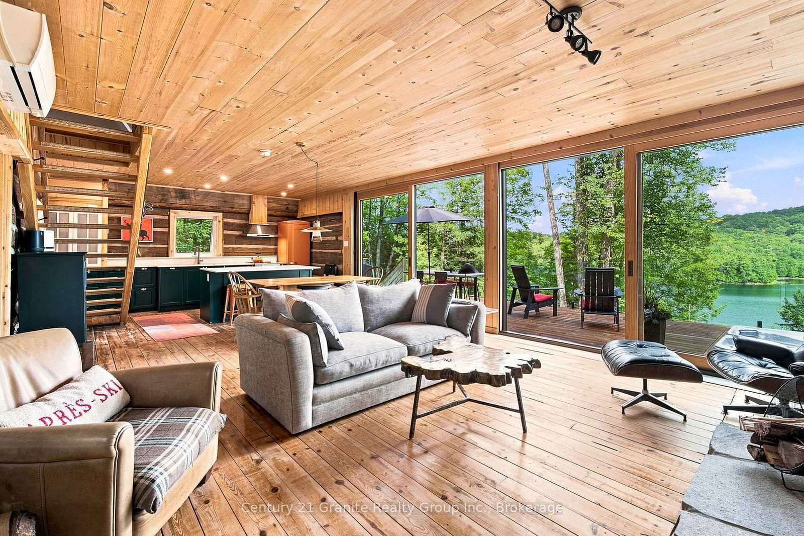 1093 Liswood Road • Dysart et al, ON photo 8