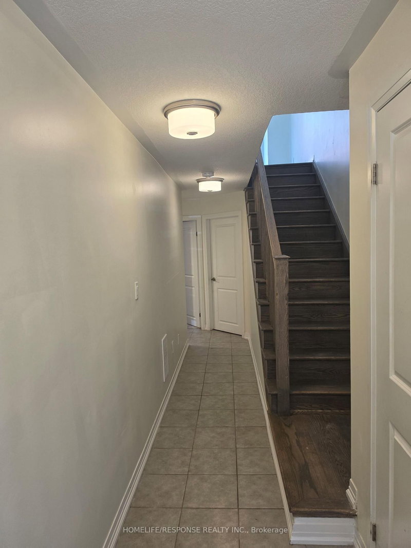 52 - 620 COLBORNE Street W