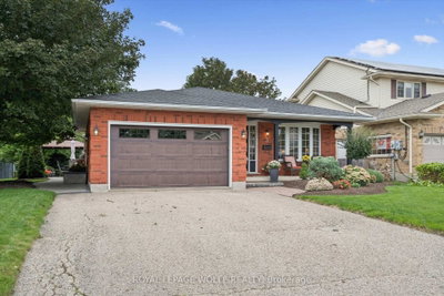 3 Peregrine Crescent • Woolwich, ON photo 3