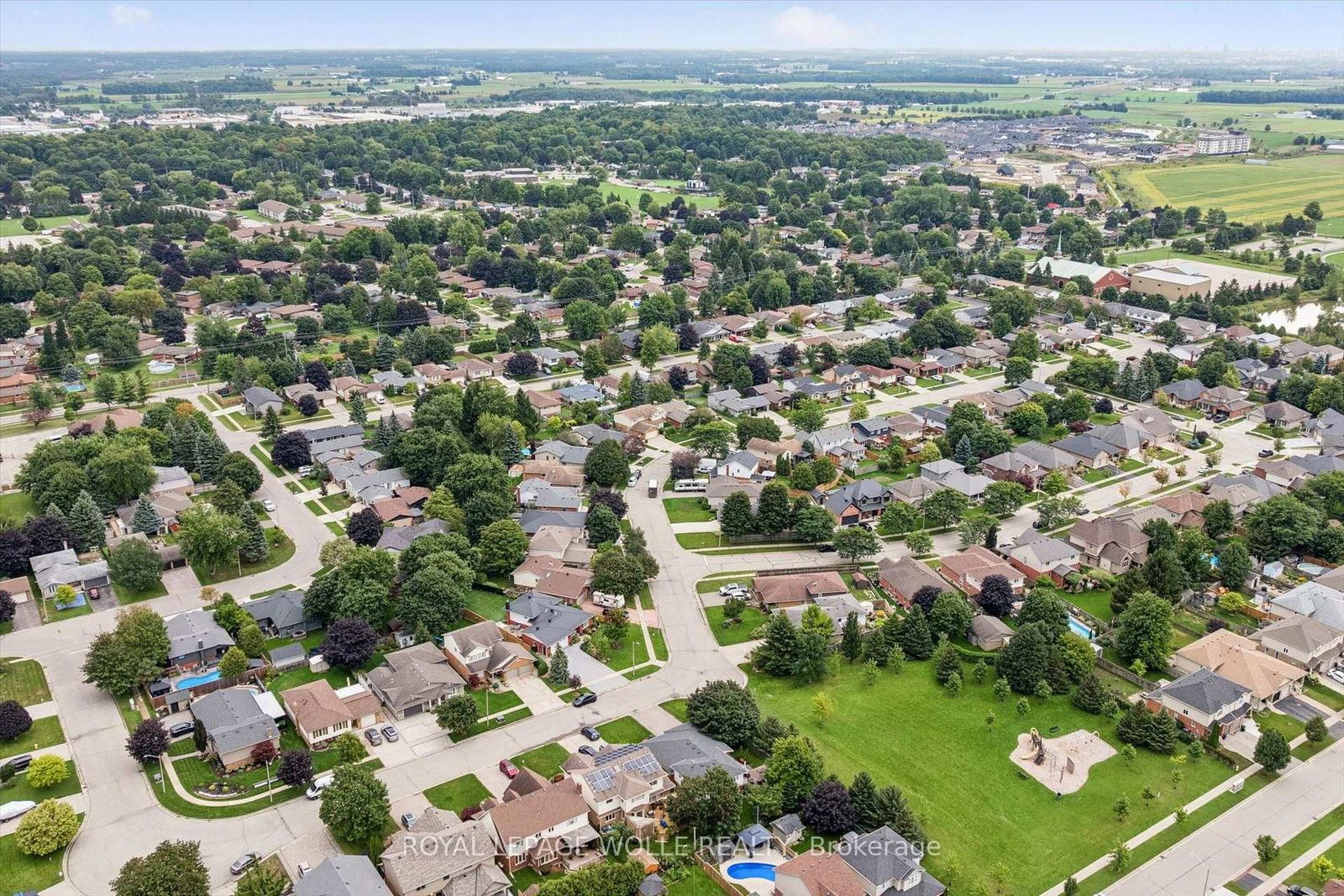 3 Peregrine Crescent • Woolwich, ON photo 44