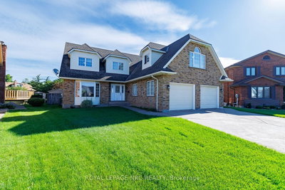 21 Elmvale Crescent • Port Colborne, ON photo 2