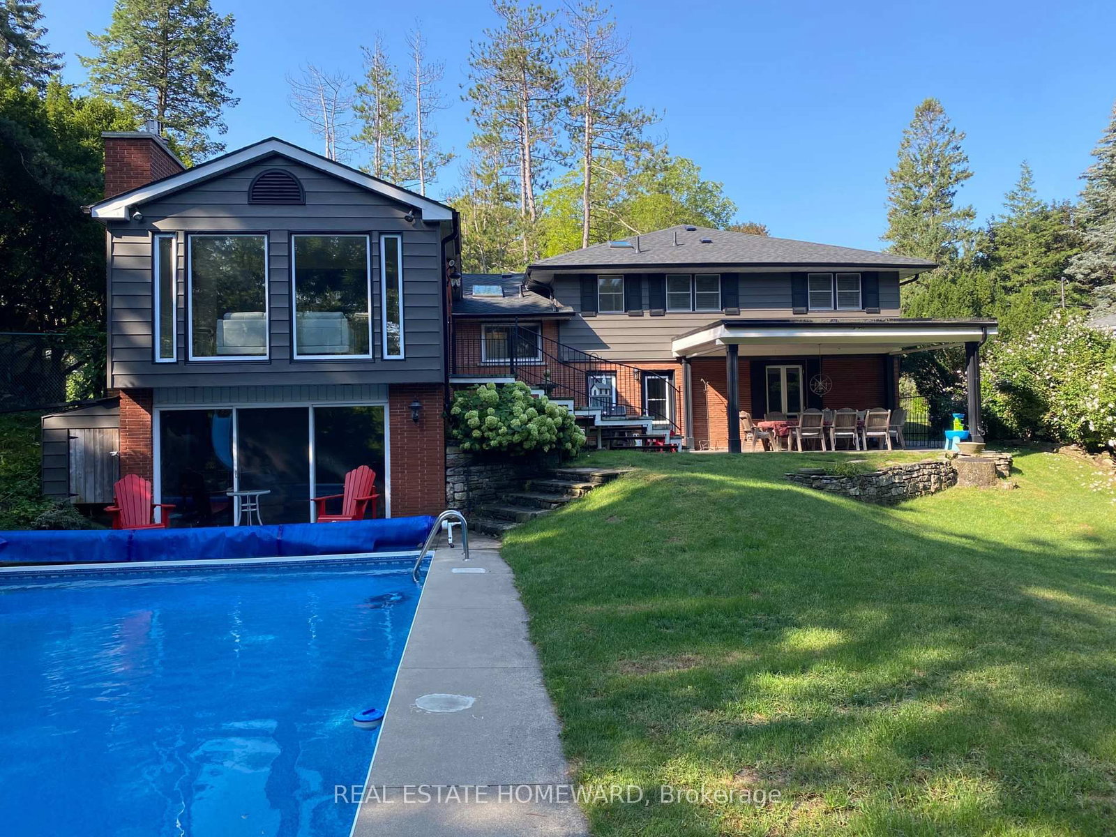 63 Cait Court • Hamilton, ON photo 4