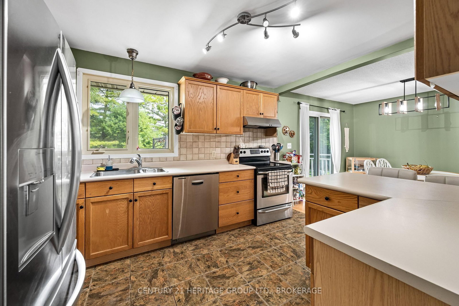 912 Safari Drive • Kingston, ON photo 25