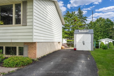 912 Safari Drive • Kingston, ON photo 4