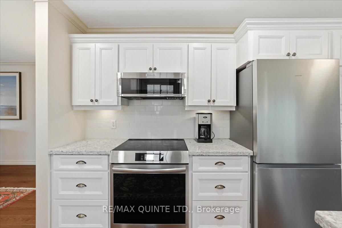 46 Lake Breeze Court • Prince Edward County, ON photo 12