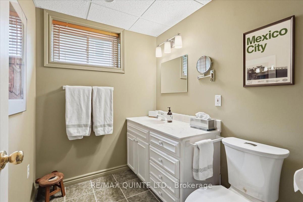 46 Lake Breeze Court • Prince Edward County, ON photo 29