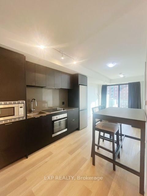 1 Jarvis Street