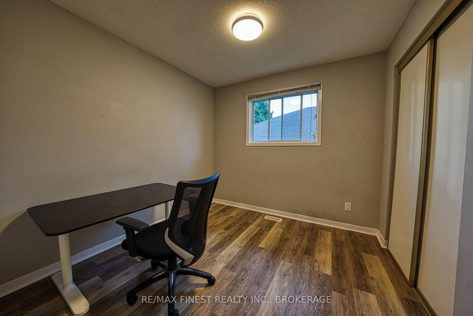 941 Warburton Crescent • Kingston, ON photo 17