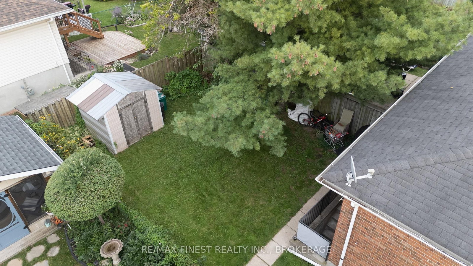 941 Warburton Crescent • Kingston, ON photo 27