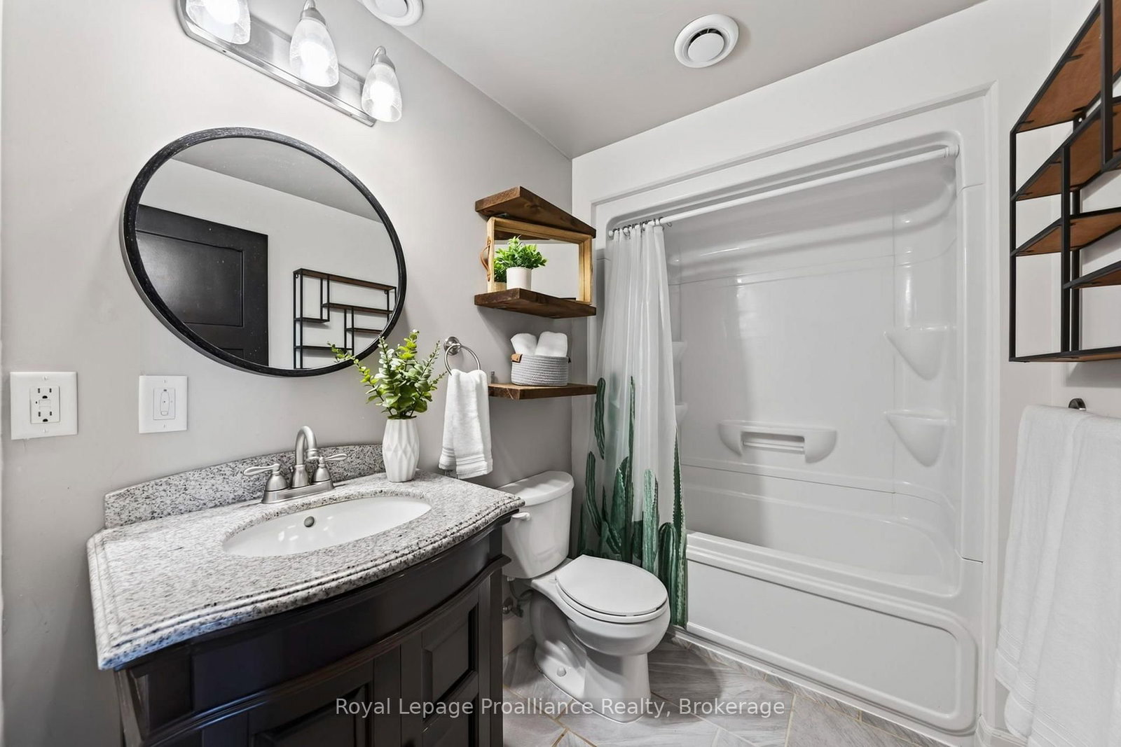 16 Butternut Court • Belleville, ON photo 31