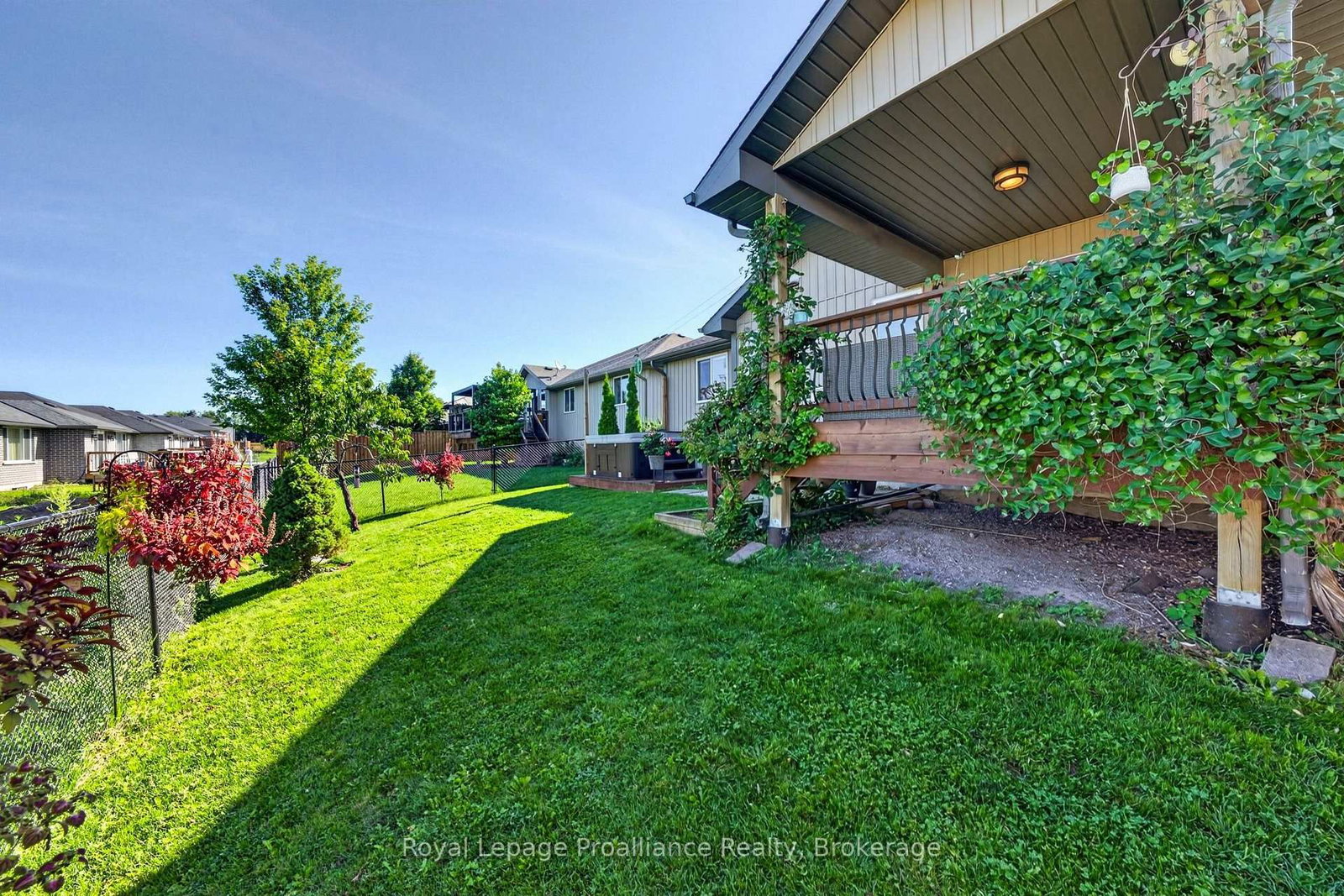 16 Butternut Court • Belleville, ON photo 39