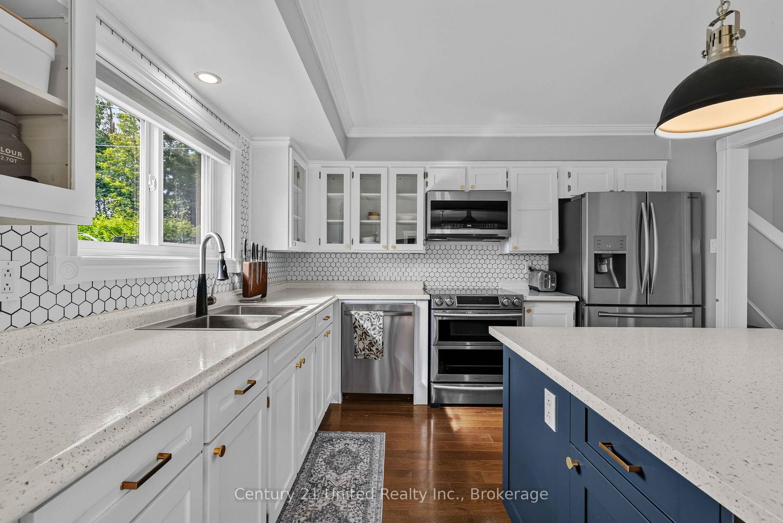 15 Lakefield Court • Selwyn, ON photo 14