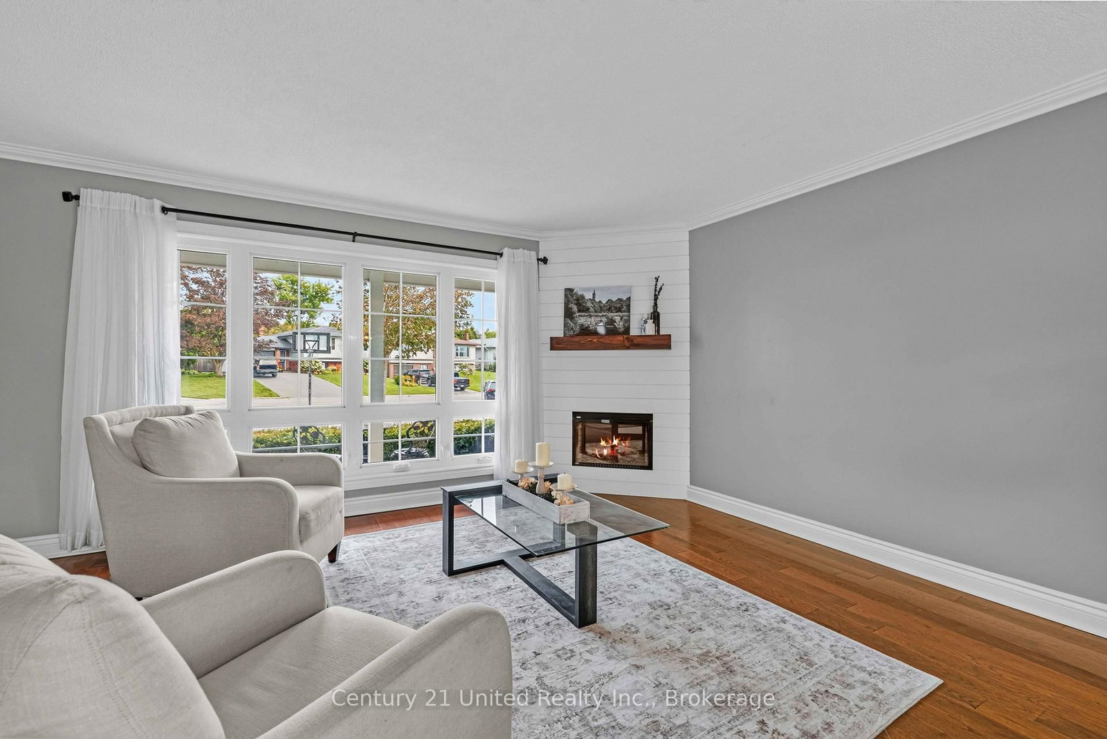 15 Lakefield Court • Selwyn, ON photo 3