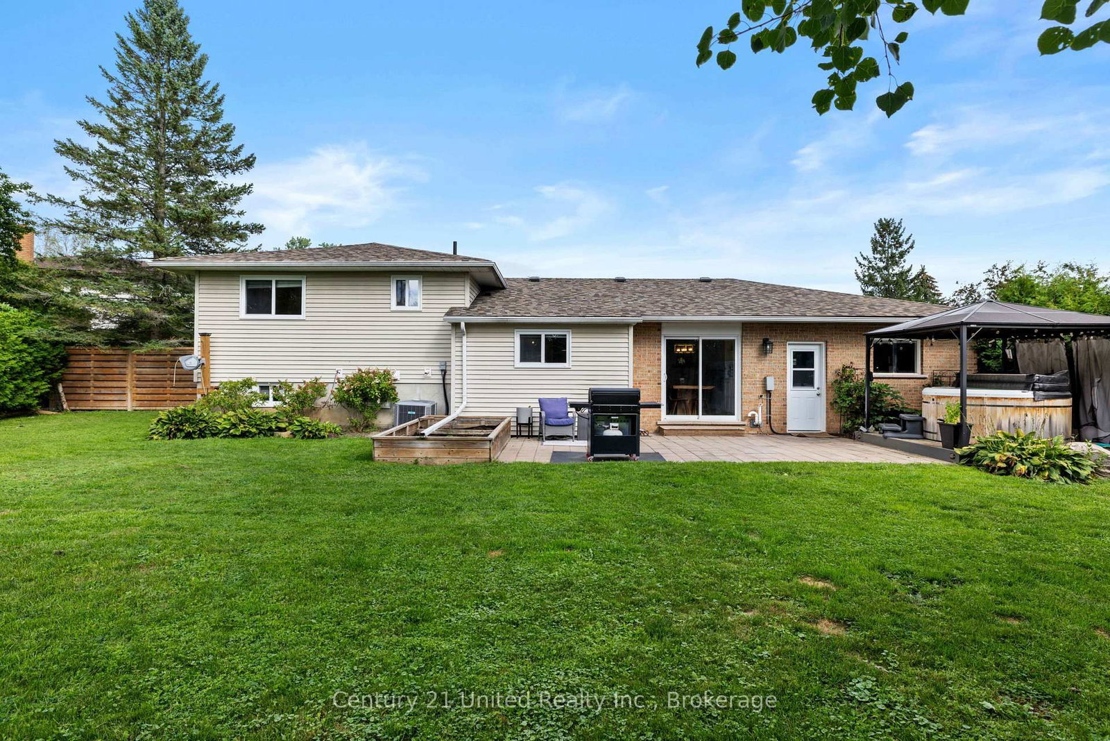 15 Lakefield Court • Selwyn, ON photo 34